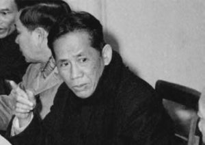 photo of an old man speaking